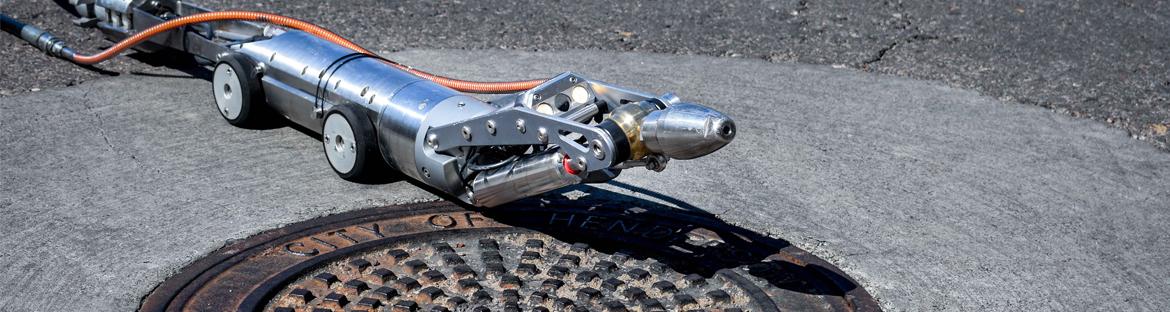 Pipeline root infiltration removal with the water jet robot